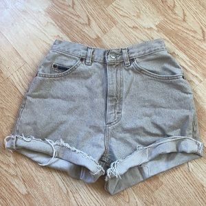 Light Tan Lee Jean Shorts